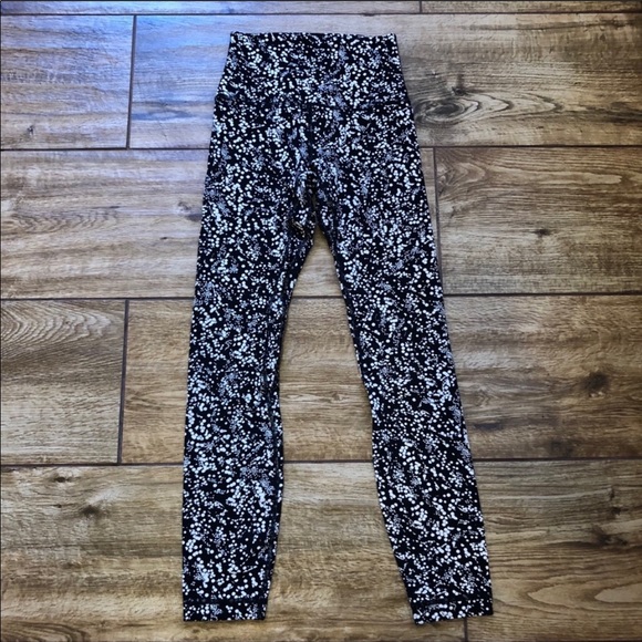 lululemon athletica Pants - Lululemon Align 7/8 pant